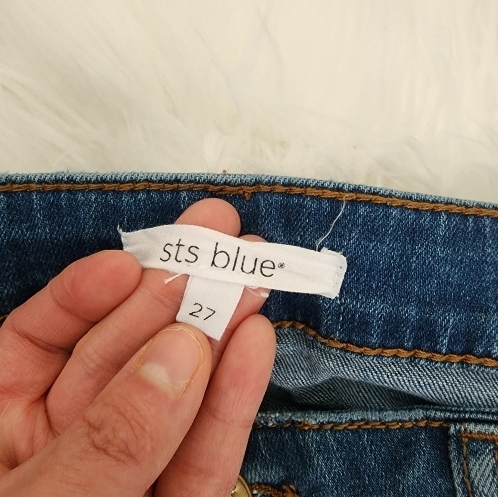 STS Blue Crop ankle skinny jeans size 27. Good preowned condition. - Picture 10 of 10